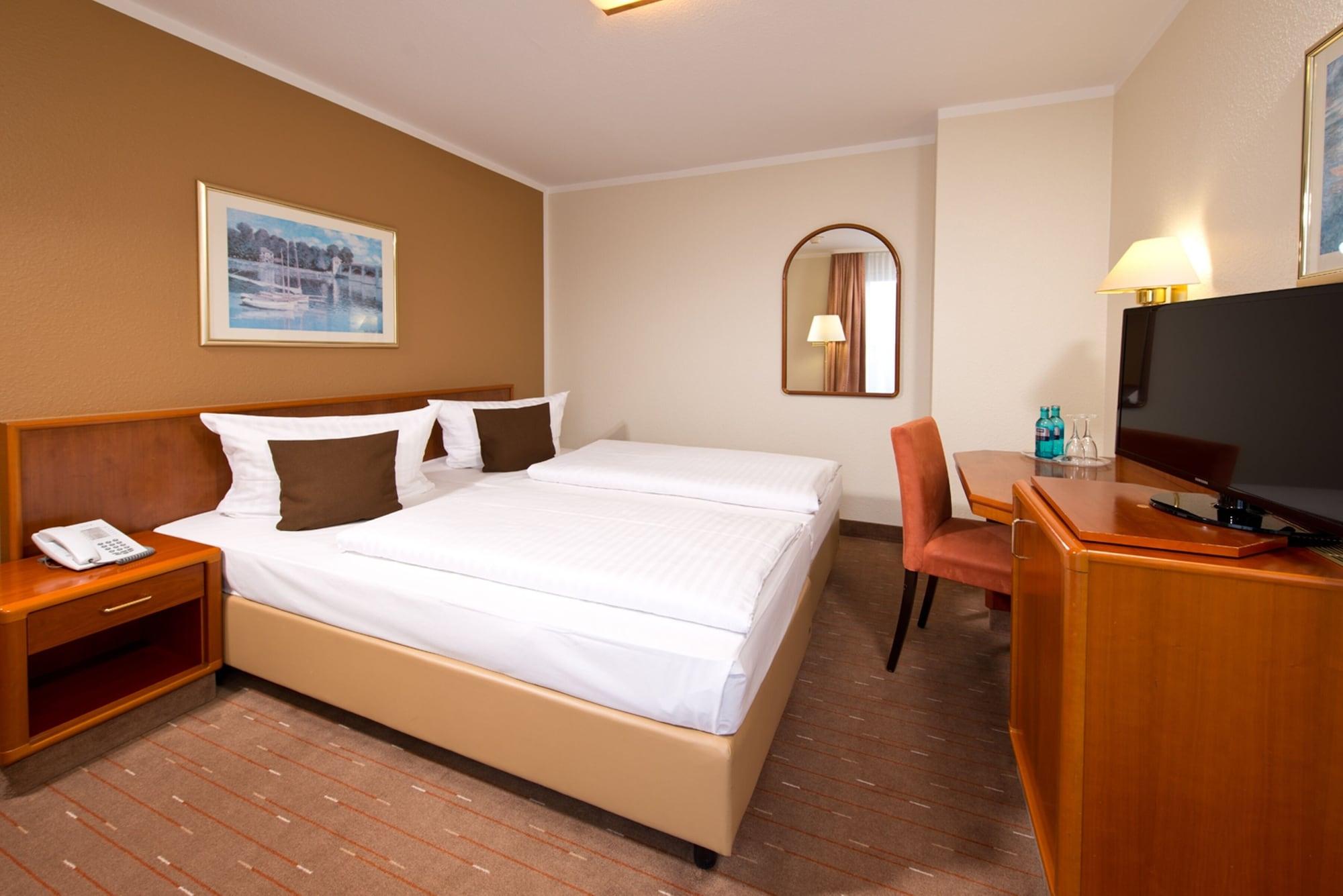 Achat Hotel Schwarzheide Lausitz Екстериор снимка