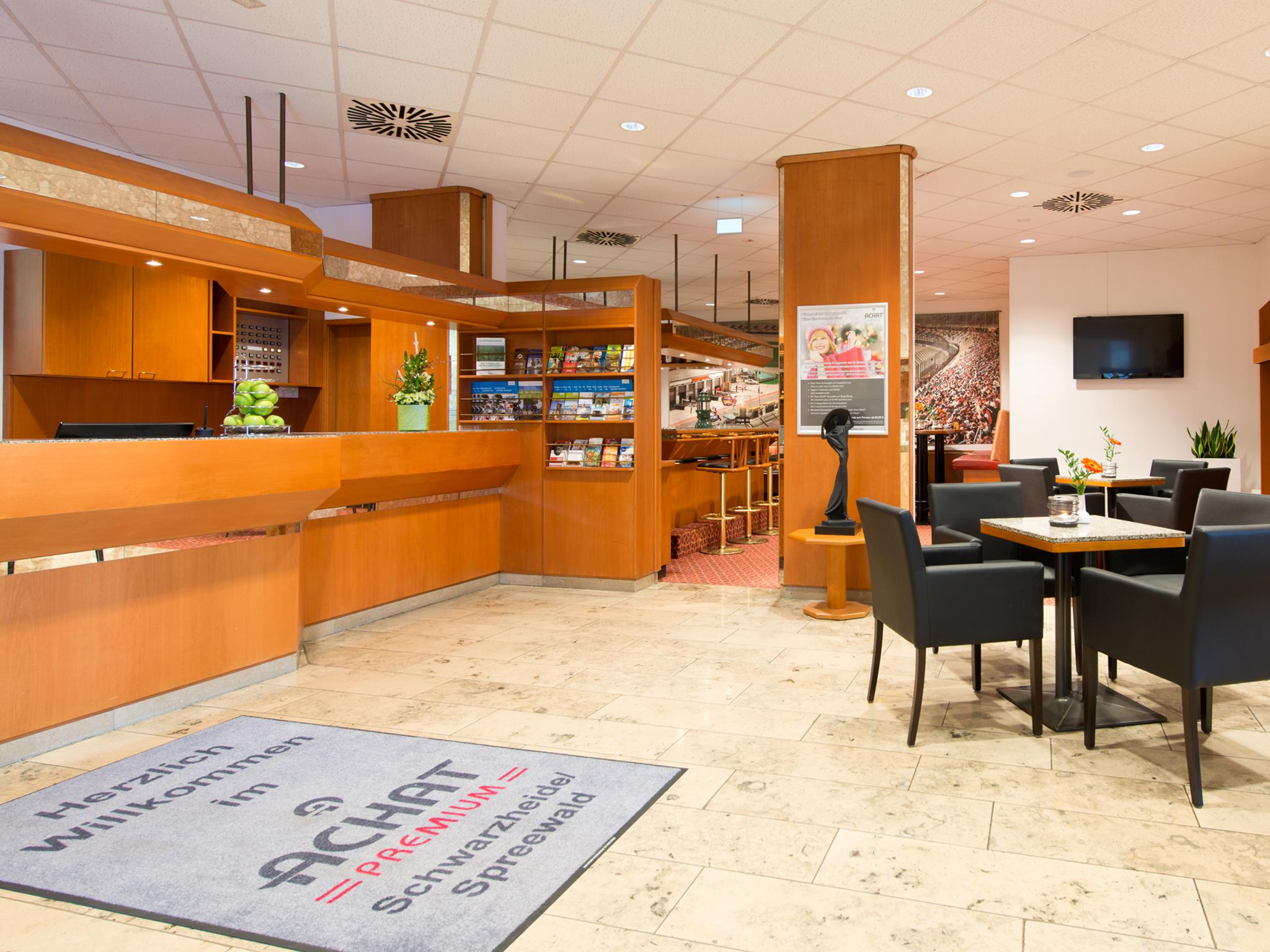 Achat Hotel Schwarzheide Lausitz Екстериор снимка